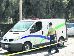 Peritos forenses acudieron a los lugares de los hechos, registrados entre la noche del sábado y la madrugada del domingo. EL INFORMADOR /