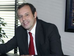 Sandro Rosell insta a los niños a hablar en catalán y compartir la lengua con todos en el país. ARCHIVO /