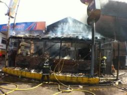 Se informa que el incendio se debió a una explosión de un tanque de gas, pero los peritajes continúan. TOMADA DE @poloespejel  /