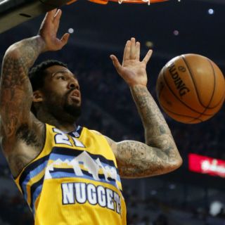 Denver se impone a Chicago en juego cerrado