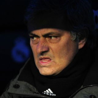 Se nota que Mou no ha jugado nunca: Cruyff