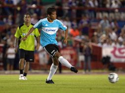 Jonathan dos Santos parece que comprende que para jugar requiere salir del equipo culé. MEXSPORT /