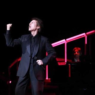 Raphael vuelve a los escenarios