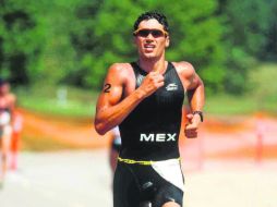 Javier 'Toro' Rosas ha dedicado la mayoría de su vida a la práctica del triatlón y ahora compite en la categoría de Iron Man. MEXSPORT /