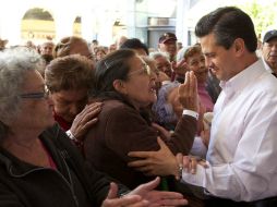 El Presidente Enrique Peña Nieto (d) lanzó el programa el pasado 7 de marzo en el Estado. ARCHIVO /