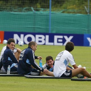 Argentina quiere acercarse al Mundial a costa de Venezuela