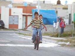 Una bolsa de 14 millones de euros se destinará para edificar 16 mil viviendas sustentables en México. ARCHIVO /