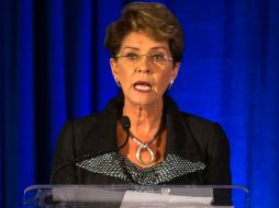 Mercedes Juan destaca la valiosa participación de los profesionales en el campo de la salud. ARCHIVO /