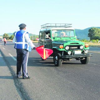 Llevan fotomulta y alcoholímetro a carreteras y destinos turísticos