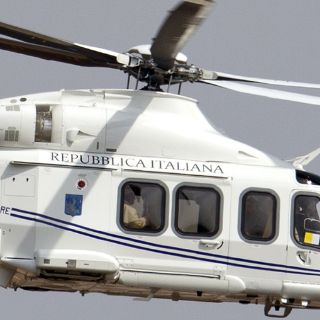 Francisco y Benedicto XVI mantienen su primer encuentro