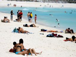 Aseguradora invita a realizar un presupuesto, investigar posibles destinos y ofertas, así como disponer dinero para emergencias. ARCHIVO /