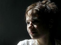 En el libro, dice la autora, no se dan datos concretos sobre la dictadura, se habla sobre el efecto de ésta en las adolescentes. EFE /