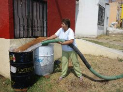 Entre las colonias en donde más se otorga el servicio gratuito de pipas, están Lomas del Centinela y Valle de la Providencia. ARCHIVO /