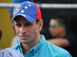 Henrique Capriles asegura que Nicolás Maduro se ''escuda'' detrás de la figura de Hugo Chávez. ARCHIVO /