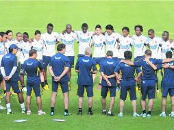 Los colombianos tuvieron su última charla técnica ayer en Barranquilla, antes de viajar a Puerto Ordaz, Venezuela. AFP /