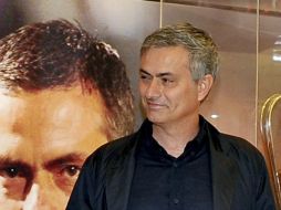 Un equipo más se suma a la lista de rumores de la salida de ''Mou''. EFE /