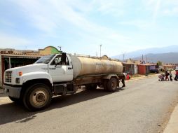 El servicio es gratuito, por lo que ningún funcionario público puede cobrar por ello. ARCHIVO /