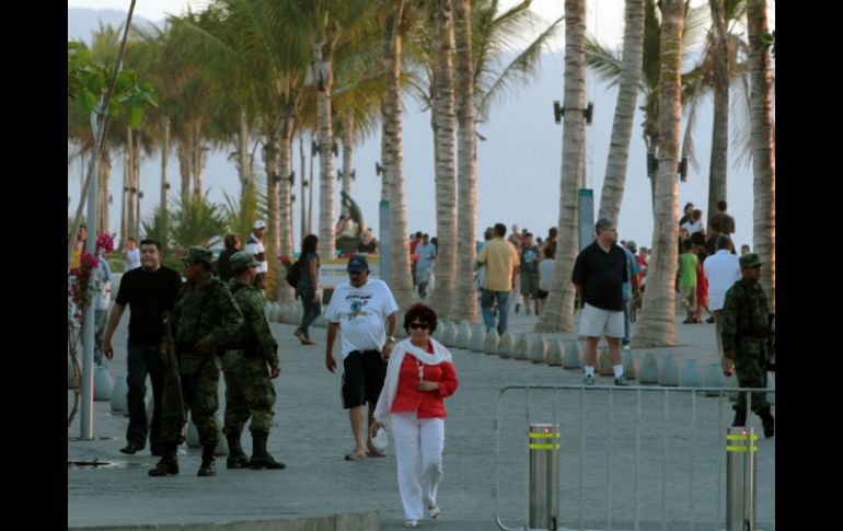 La Secretaría de Turismo busca que los visitantes se lleven una buena imagen de Vallarta. ARCHIVO /