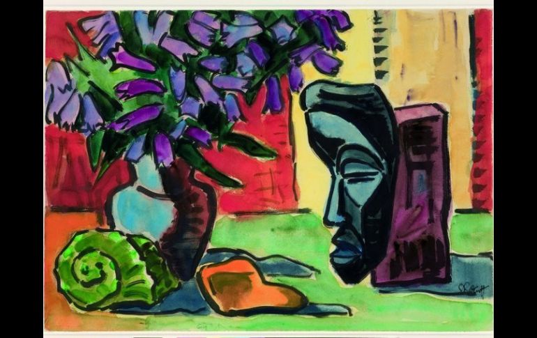 ''Bodegón con campanilla delante de una máscara'', de Karl Schmidt-Rottluff se exhibe como parte de la muestra de la colección Bayer. EFE /