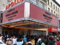 En el histórico Teatro Apollo de Nueva York, James Brown ofreció más de 200 conciertos. ARCHIVO /