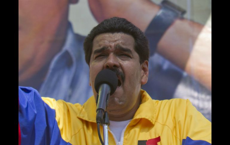 El presidente encargado de Venezuela afirma que la eficiencia socialista evita la explotación de los trabajadores. EFE /