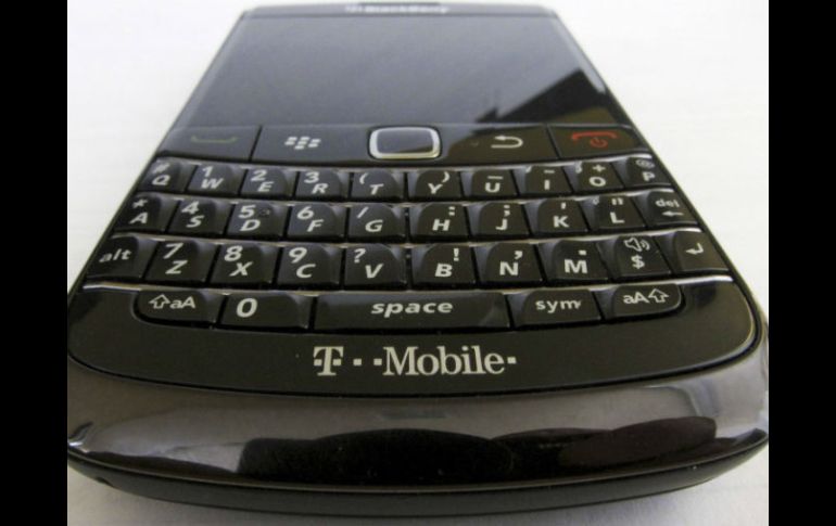 Esta medida tiene el objetivo de impulsar el descubrimiento y la monetización del contenido móvil. ARCHIVO /