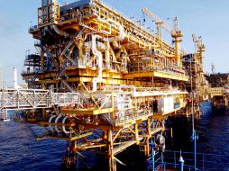 En el mercado interno se registraron repuntes en las ventas de productos petrolíferos y gas natural, de 11% en comparación interanual. ESPECIAL /