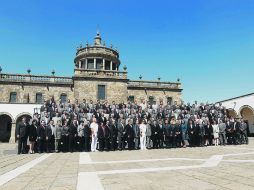 Instituto Cultural Cabañas. Alcaldes de los 125 municipios, quienes avalaron el mando único con el gobernador Aristóteles Sandoval. EL INFORMADOR /