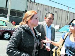 Prevención. Maricruz Montelongo Gordillo es acompañada por su bogado. NTX /