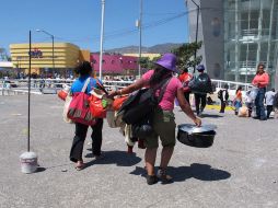 Maestros de la Coordinadora Estatal de Trabajadores de la Educación en Guerrero (CETEG) retiraron el plantón que mantenían. ARCHIVO /