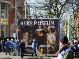 Durante el traslado, se busca mantener la temperatura adecuada de la pieza, a fin de que no sufra desperfectos. EFE /