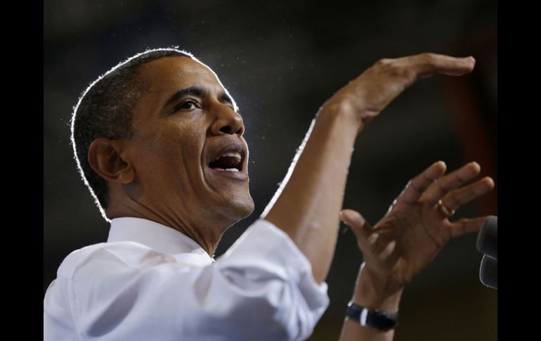 Barack Obama reafirmará  a Peña Nieto su disposición de continuar con el apoyo a sus esfuerzos sobre seguridad. AP /