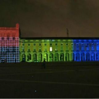 Niños de Lisboa pintan un mural virtual