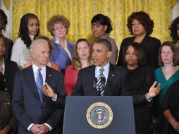 Obama urgió a los estadounidenses a pedir a los congresistas que apoyen el control de armas. AFP /