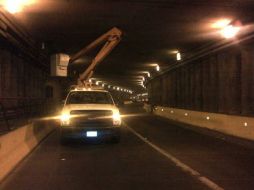 La limpieza y mantenimiento de puentes y túneles vehiculares es parte del programa permanente que tiene el municipio. ESPECIAL /