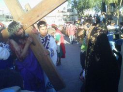 Después de 20 escenas en diferentes puntos del poblado se tiene contemplado que termine a las 20:00 horas en el Cerro de la Cruz.  /
