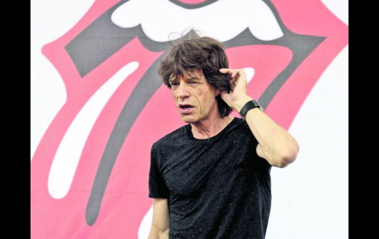 En los años sesenta Mick Jagger y su banda aparecieron junto a James Brown en el filme sobre rock TAMI: The Supremes. EFE /