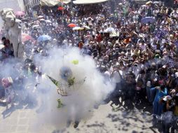 En total se quemaron 12 figuras, lo que significa una inversión de cinco mil pesos. NTX /