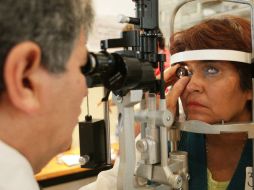 Las vasoinhibinas ayudan a detener la formación de vasos sanguíneos que son los causantes de la ceguera entre pacientes con diabetes. ARCHIVO /