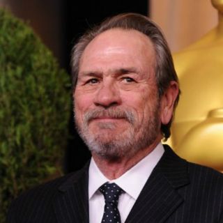Tommy Lee Jones dirigirá la película ''The Homesman''