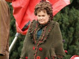 La artista británica trabajará en este nuevo proyecto cinematográfico con la actriz Samantha Barks. ESPECIAL /