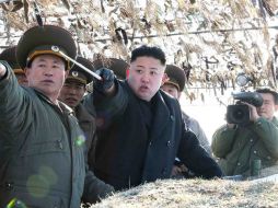 Kim Jong-un aseguró hoy que su régimen seguirá avanzando en el desarrollo de armas nucleares. ARCHIVO /