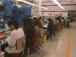 De las 14 industrias de la manufactura tomadas en cuenta por el índice, 18 reportaron expansión durante marzo. ARCHIVO /