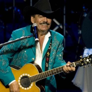 Celebrará Joan Sebastian cumpleaños con CD ''13 celebrando 13''