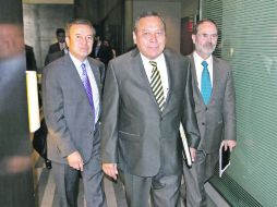 César Camacho, Jesús Zambrano y Gustavo Madero tras la reunión del Pacto por México. NTX /