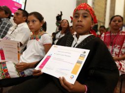 Cada solicitante deberá acreditar que fue aceptado en alguna institución educativa. ARCHIVO /