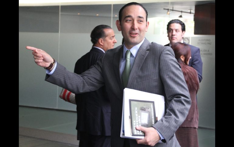 Un testigo  vincula al que fuera secretario particular del ex presidente Felipe Calderón Hinojosa, Roberto Gil. ARCHIVO /