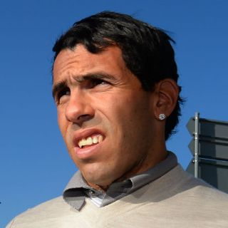 Tévez es condenado a trabajo comunitario