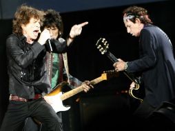 Medio siglo de vida y los indestructibles Rolling Stones siguen tocando y conquistando fanáticos. ARCHIVO /