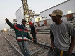 Autoridades señalan que debido a la violencia en el país, los inmigrantes cambiaron su ruta y ahora hacen escala en Guadalajara. ARCHIVO /